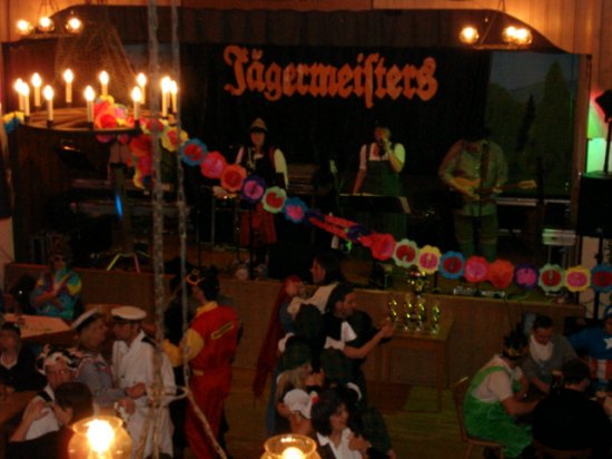 http://die-jaegermeisters-band.de/media/DSC04260.JPG