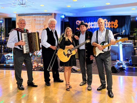http://die-jaegermeisters-band.de/media/Titelbild_Jaegermeisters.jpg